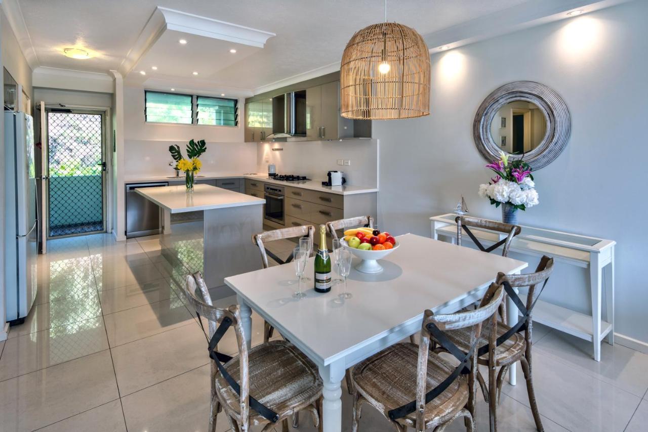 Poinciana Lodge - 2 Bedroom - On Hamilton Island By Hiha Екстериор снимка