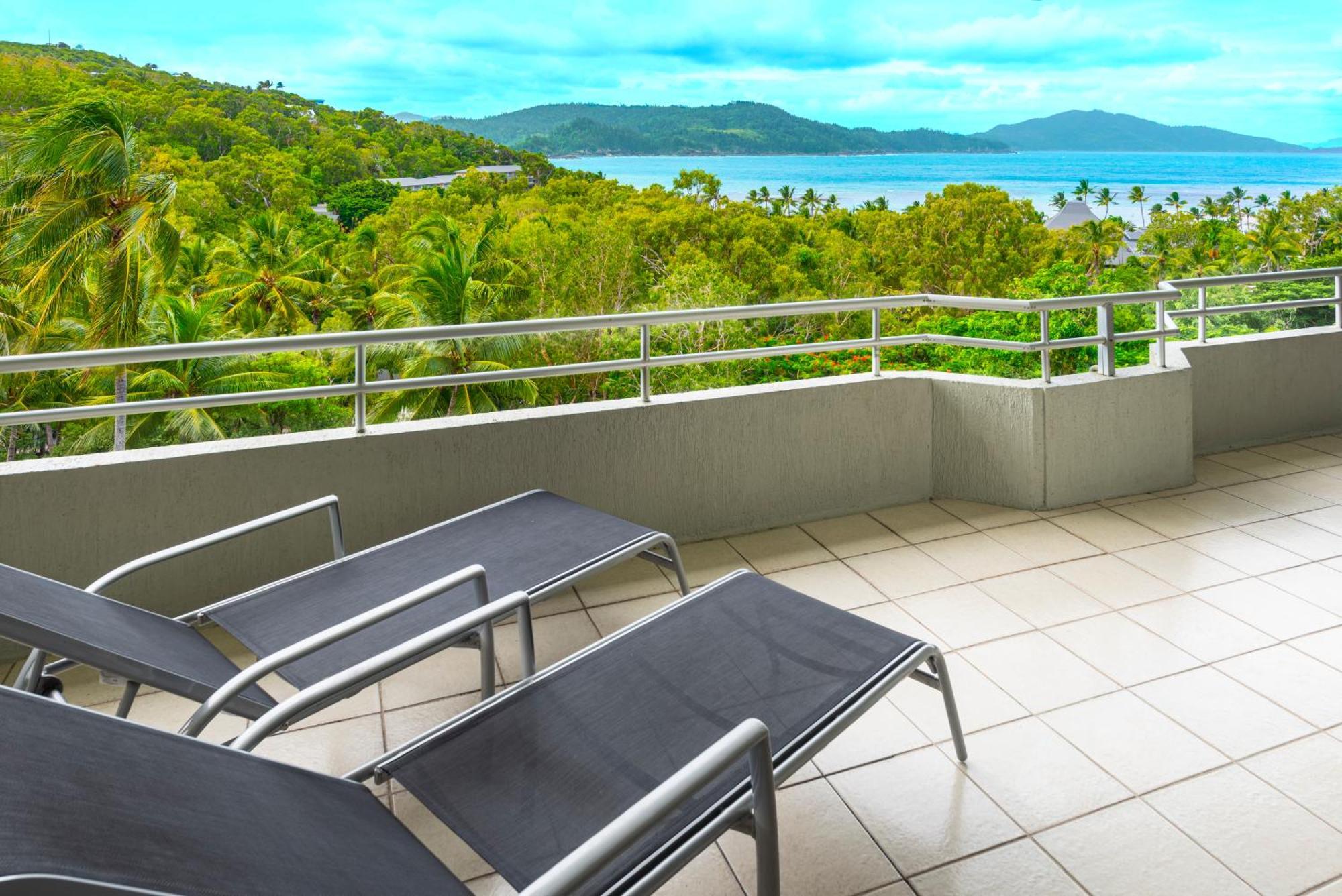 Poinciana Lodge - 2 Bedroom - On Hamilton Island By Hiha Екстериор снимка