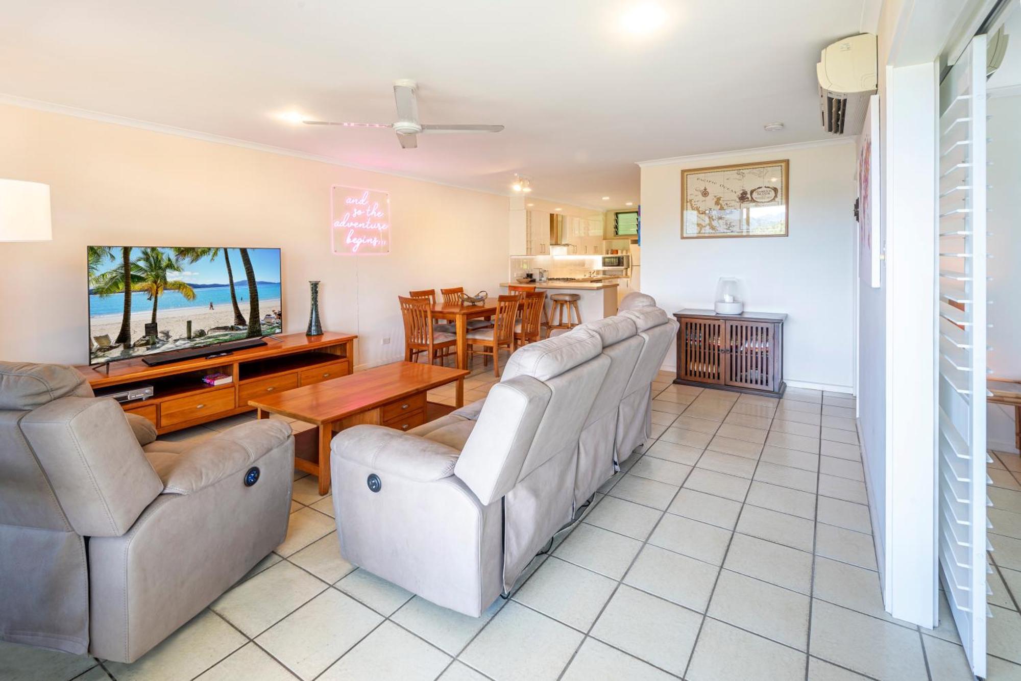 Poinciana Lodge - 2 Bedroom - On Hamilton Island By Hiha Екстериор снимка