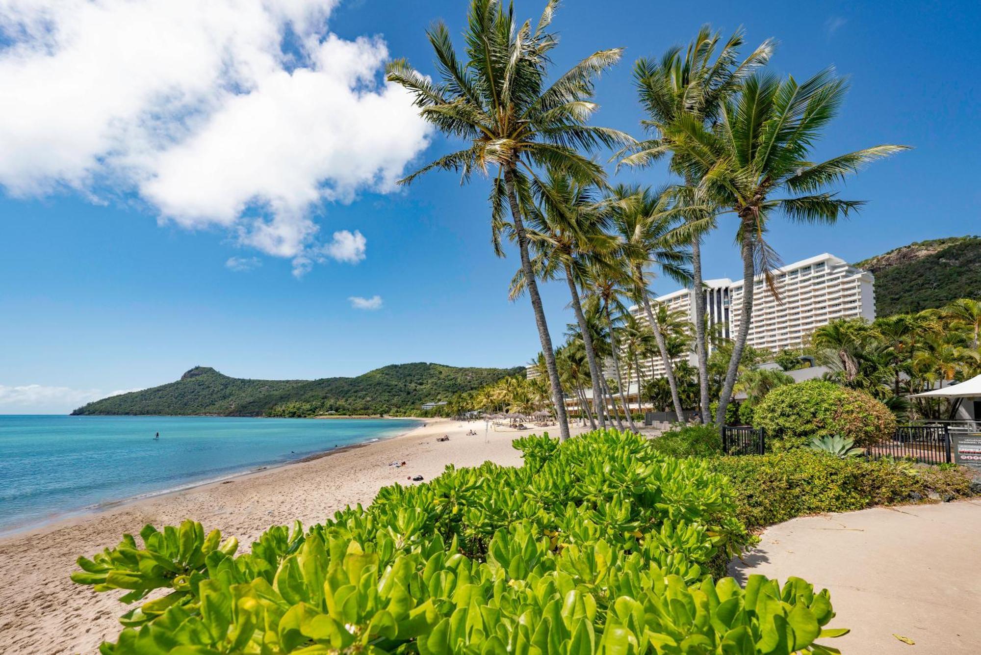 Poinciana Lodge - 2 Bedroom - On Hamilton Island By Hiha Екстериор снимка